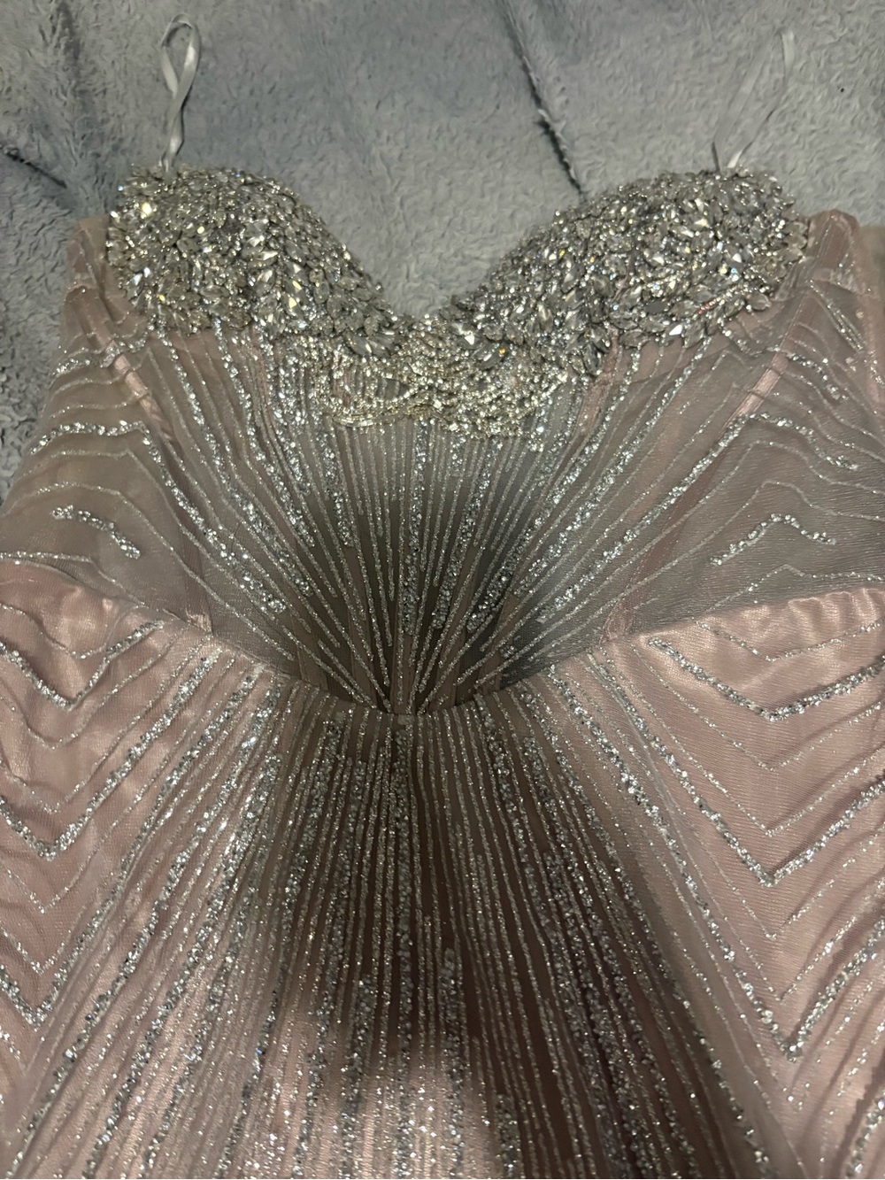 Ladivine Sparkling prom dress Gown